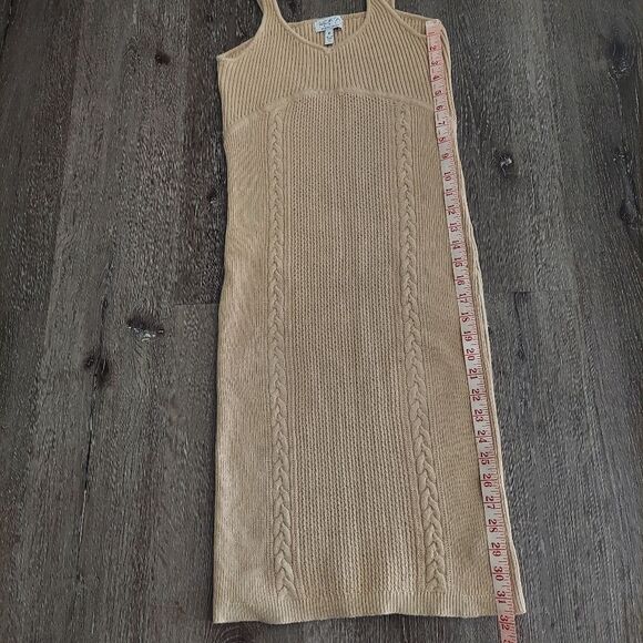 Sofia Vergara Tan Knit Sweater Midi Dress Medium - Picture 7 of 8